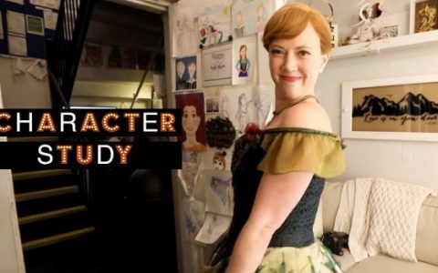 来看《冰雪奇缘》百老汇音乐剧饰演安娜的演员Patti Murin的化妆间故事