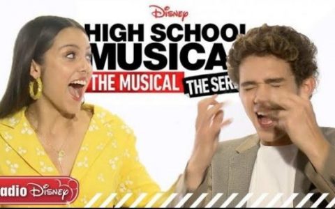 Disney+剧集《歌舞青春：音乐剧》演员们在迪士尼电台的互动问答